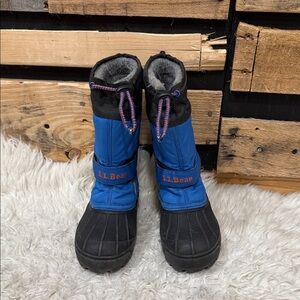 L.L.Bean Kids' Northwoods Boots in royal blue and black Size 10